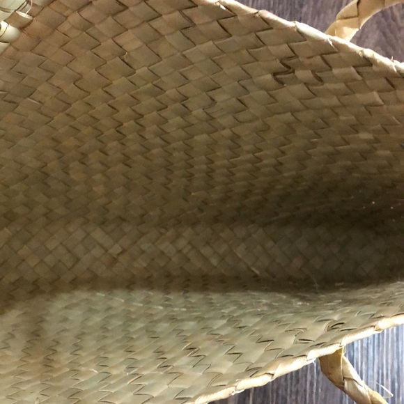 Vintage Woven Palm Leaf Purse - Picture 10 of 16